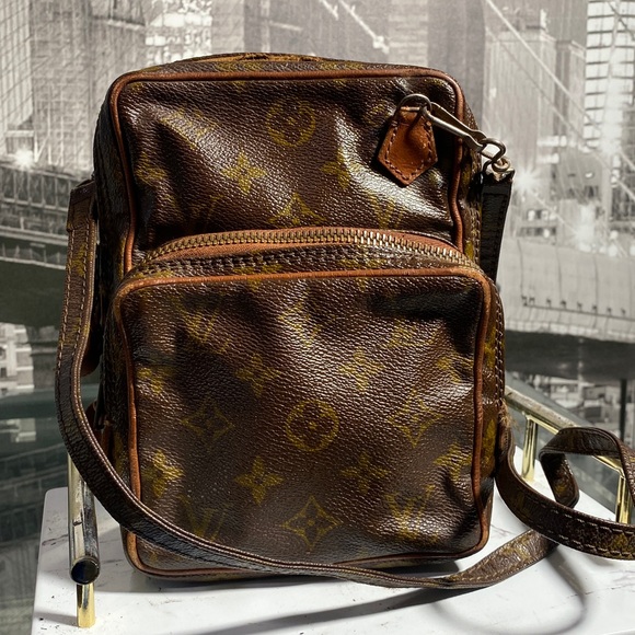 Authentic Vintage Louis Vuitton Monogram Amazon Messenger Bag - Picture 3 of 15